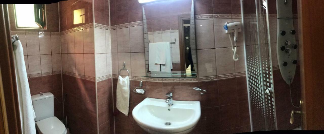 Hotel Bulevard Дробета-Турну-Северин Экстерьер фото